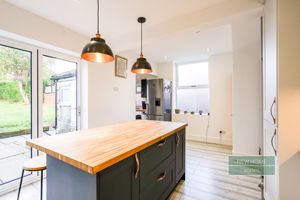 Photo 26- click for photo gallery